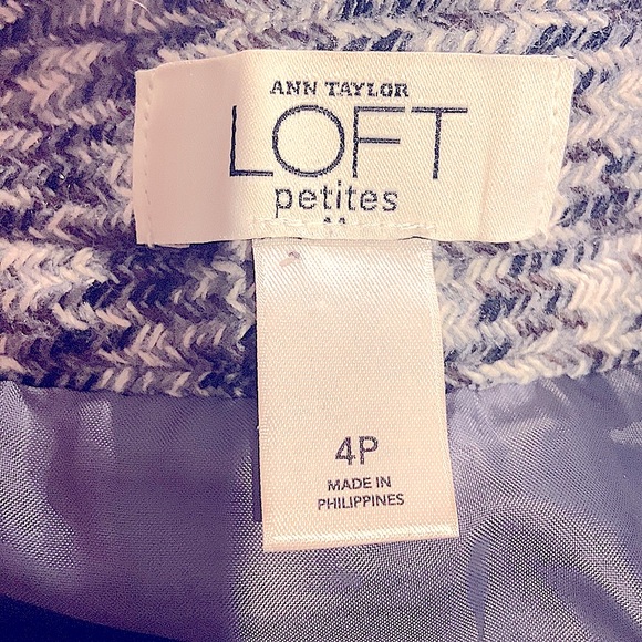 Ann Taylor Cozy Plaid Gray & White Skirt - Picture 3 of 4